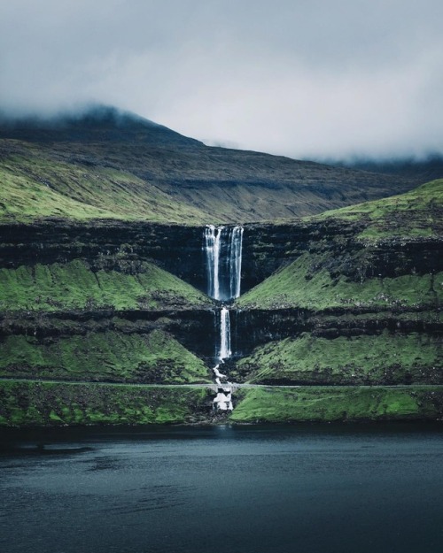 landscape-photo-graphy:Spellbinding Photographs of the Faroe Island by Merlin Kafka  Keep reading