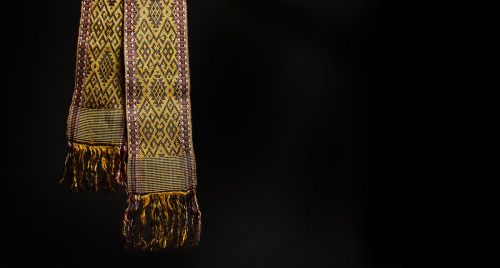 Два тканих пояса з Івано-ФранківщиниTwo woven belts from Ivano-Frankivsk region, Western UkraineSour