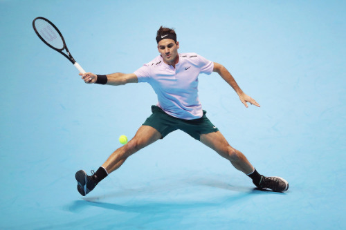 Roger Federer defeats Jack Sock 6-4 7-6(4) in his first group stage match at the ATP Finals. He reco