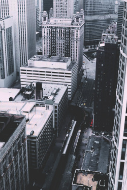 captvinvanity:  Urban atmosphere | Photographer | CV  