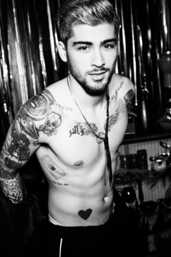 hotcelebs2000:  ZAYN MALIK