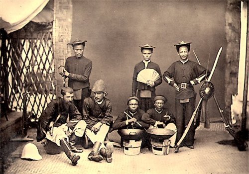 French officers with Tonkinese riflemen, Vietnam, 1884
