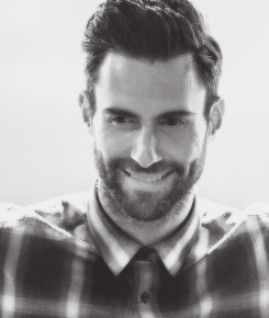 Adam Levine * MAROON 5