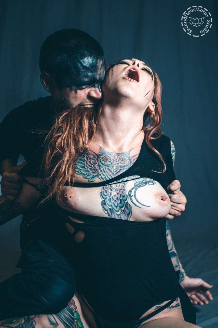 secondfloor-fet:  Primal shoot with LexaGrace and Secondfloor in the Ropecraft San