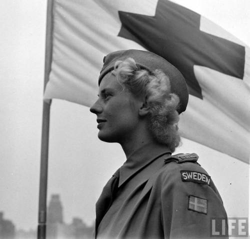 Ingrid Jarnald(Nina Leen. 1950)