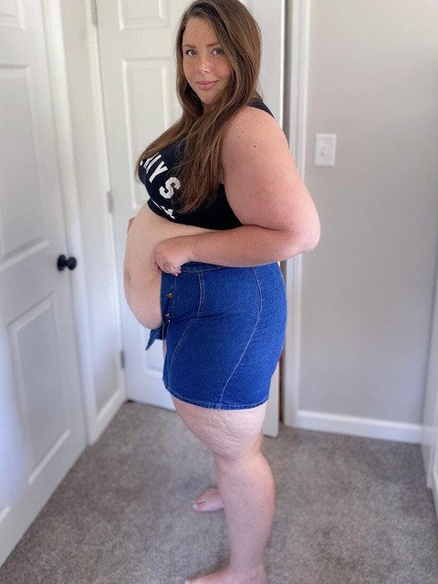 Porn bbwpeachypop:  burgeoningandbulging:  Peachypop photos