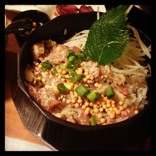tiga:  鯵のなめろう丼 (CHAMUSU 横浜ザ・ダイヤモンド店)
