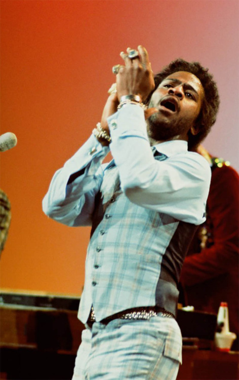 soundsof71:Al Green on Soul Train, 1974, by Bruce Talamon, from his fantastic book, “Soul. R&B. 