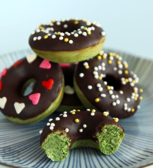 Adorable Mini Valentine Donuts, Matcha & vanilla mini doughnuts for Valentine’s Day, DIY C