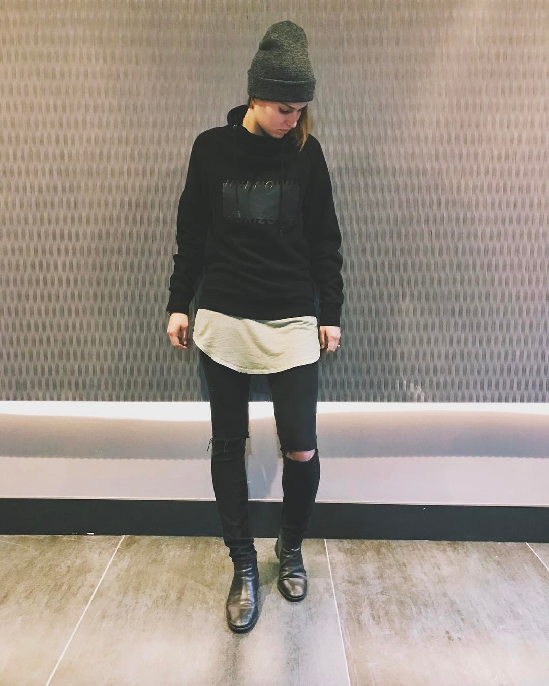 ☽