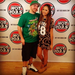 villegas-news:  jaymarzz: S/O to @jasminevillegas stopping thru today!