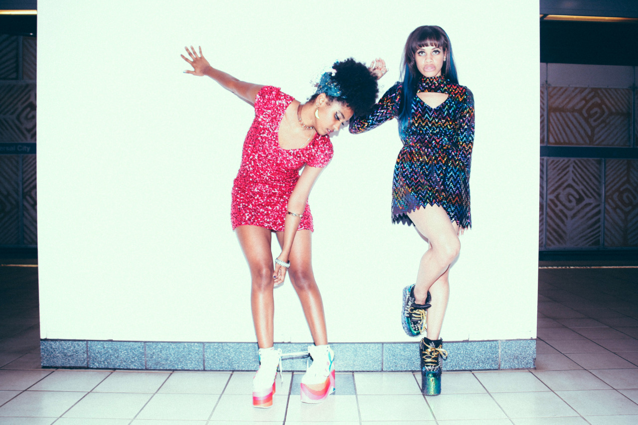 robynhoodscloset:  Me and my girlfrand Jessi Jae Joplin!! Modeling THE COOLEST threads