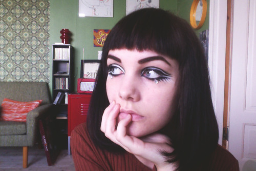 Tried To Do My Makeup Like The Advertising Picture, Haha.