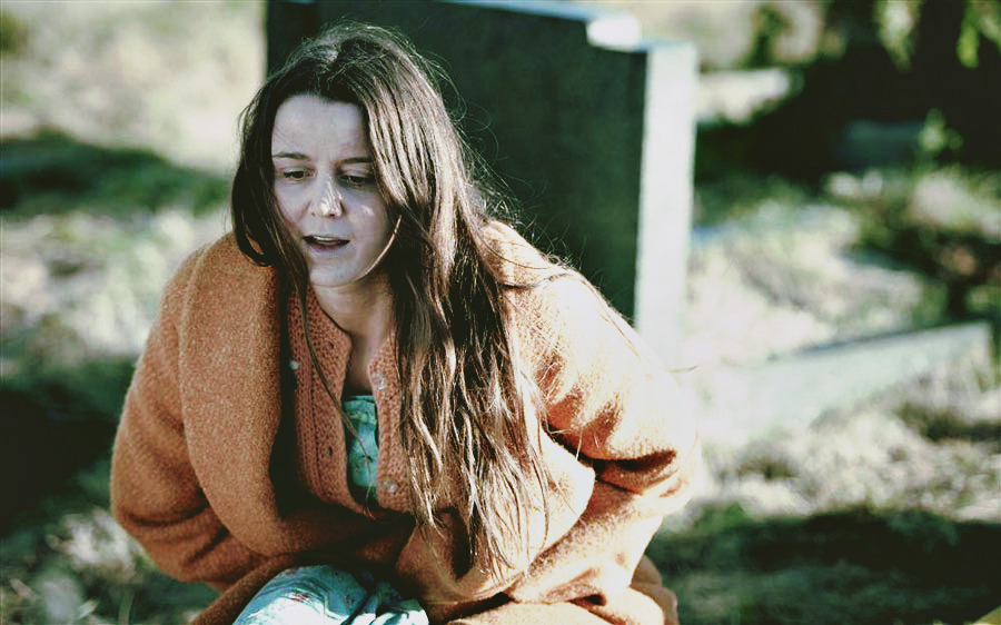 ash-and-sadness:  Amy Dyer 