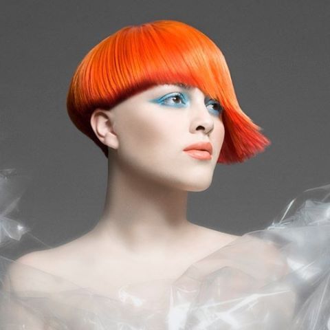 By Jacqueline Sánchez #haircut #hairdesign #hairstyle #bowlcut #bowl #hairfashion #hairdresser #shav