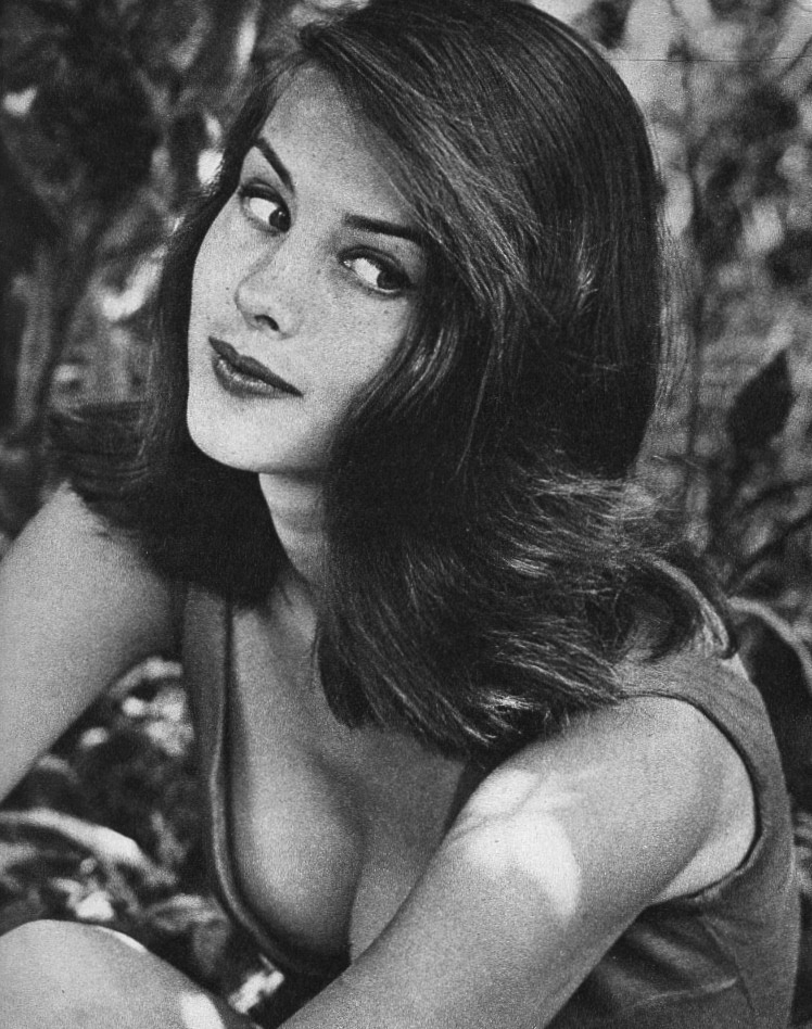 sweetheartsandcharacters: Janet Lake
