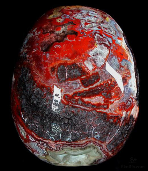 devidsketchbook:GORGEOUS CRYSTAL SKULLSLarge Geode 4.1” Red Crazy Lace Agate Carved Crystal Sk