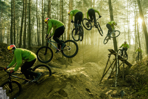 rmaynardeames:  Progression by Szymon Godziek photo by Bartek Woliński