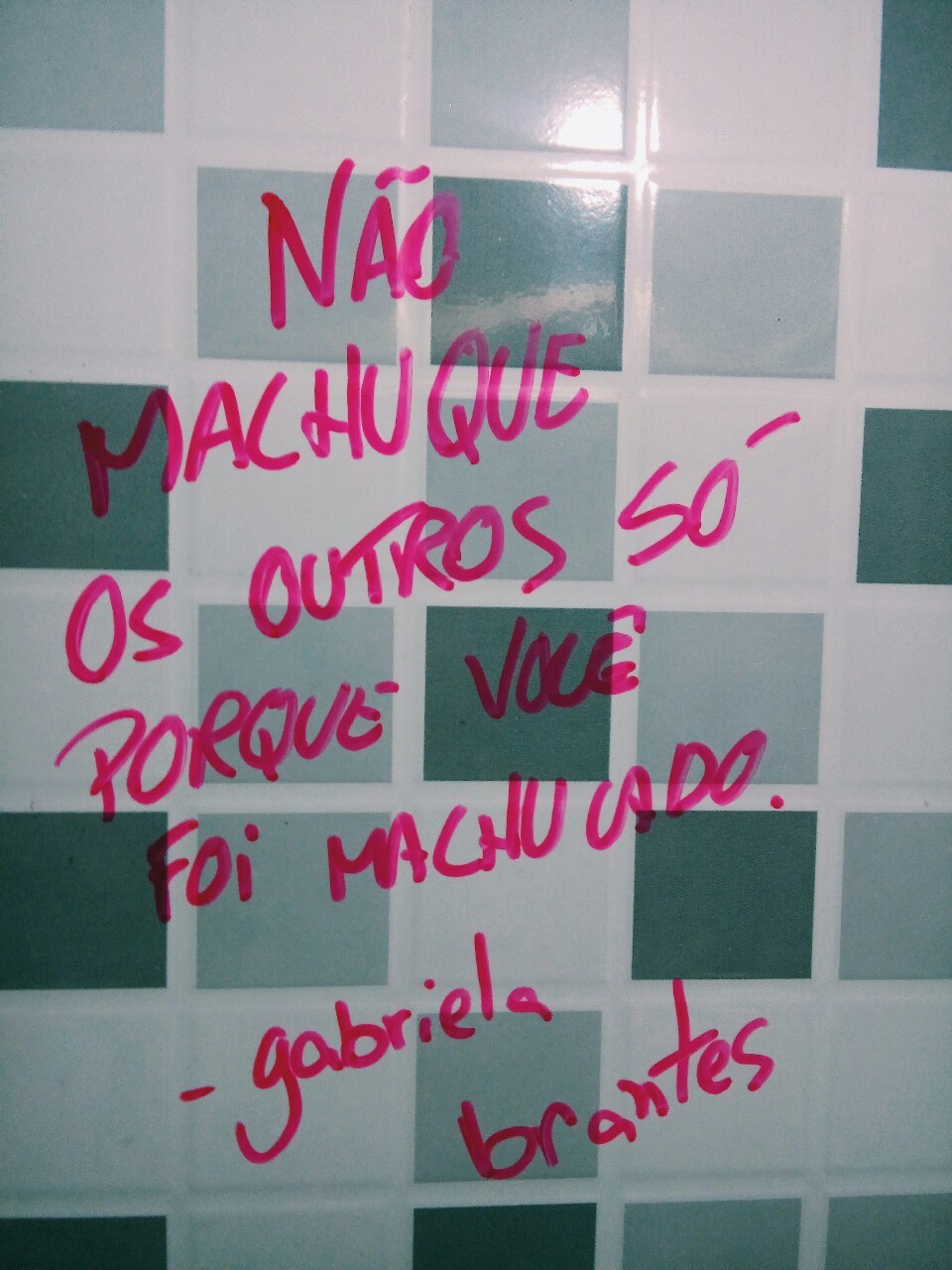 monossilabicos:  Definitivamente: seja melhor do que foram para você.