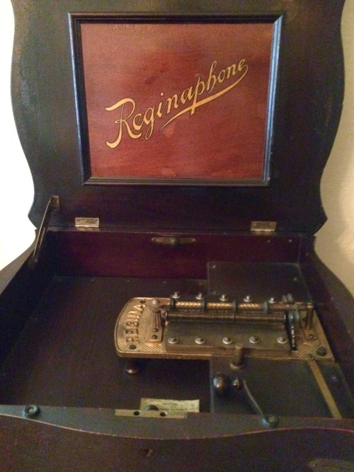 rosscountyhistoricalsociety:    Reginaphone double comb music box, late 19th century.