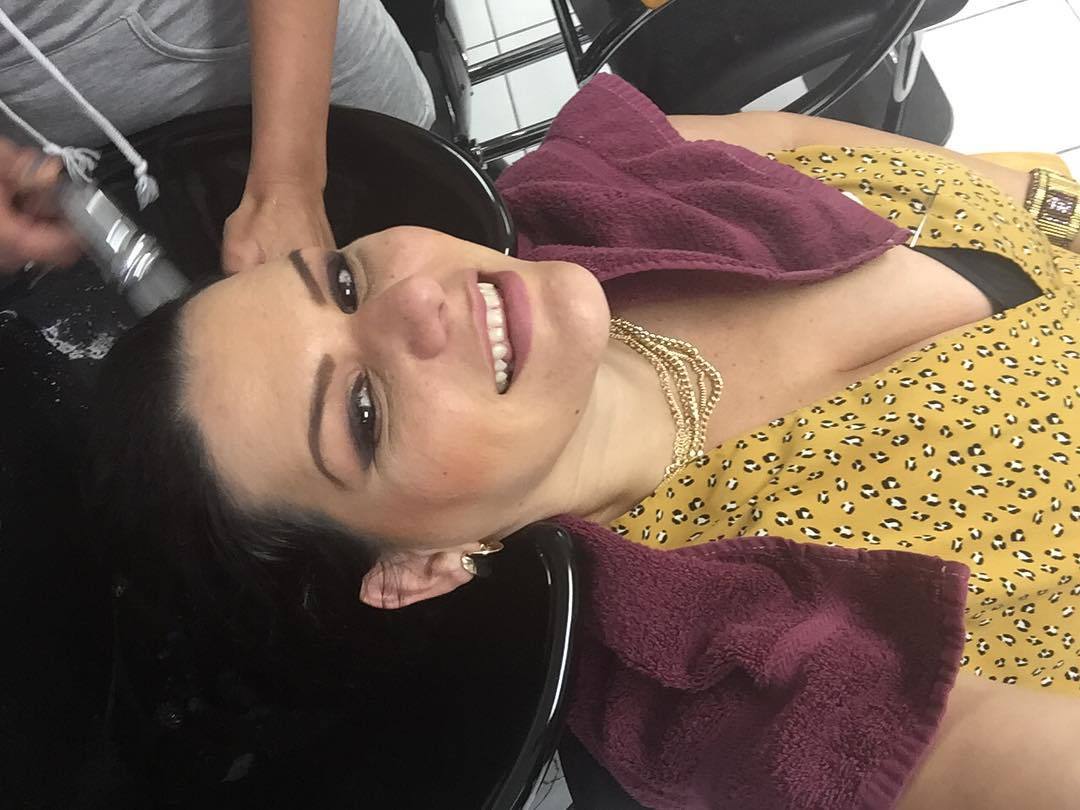 ME time at @xtasisbeauty #angelinacastrolive #angelinacastro #boobs #bbw #latina