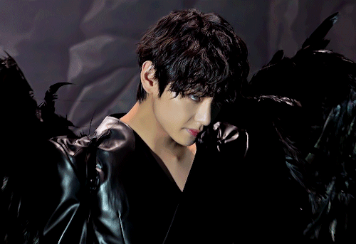 Taehyung + Mots:7 Jacket Shooting For Anon (cr.namuspromised)