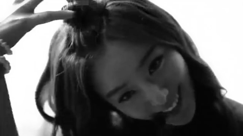 mykpopblacknwhite - Ihasdinowoo