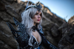 hotcosplaychicks:  Aion Beritra’s Set by PlaySafeeeCheck out http://hotcosplaychicks.tumblr.com for more awesome cosplayPlease Subscribe to us on youtube
