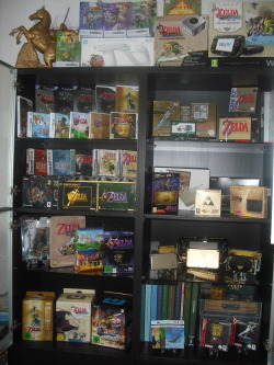 speedyssketchbook:justanothermorganmoment:tsukuyomiland:My children *3* I’m so proud.I am sexually attracted to this bookshelf.I cannot tell you how my inner Zelda fanboy-ness is feeling right now.I want all of this.