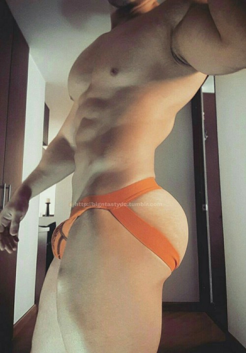 bigntastydc:  👉http://bigntastydc.tumblr.com