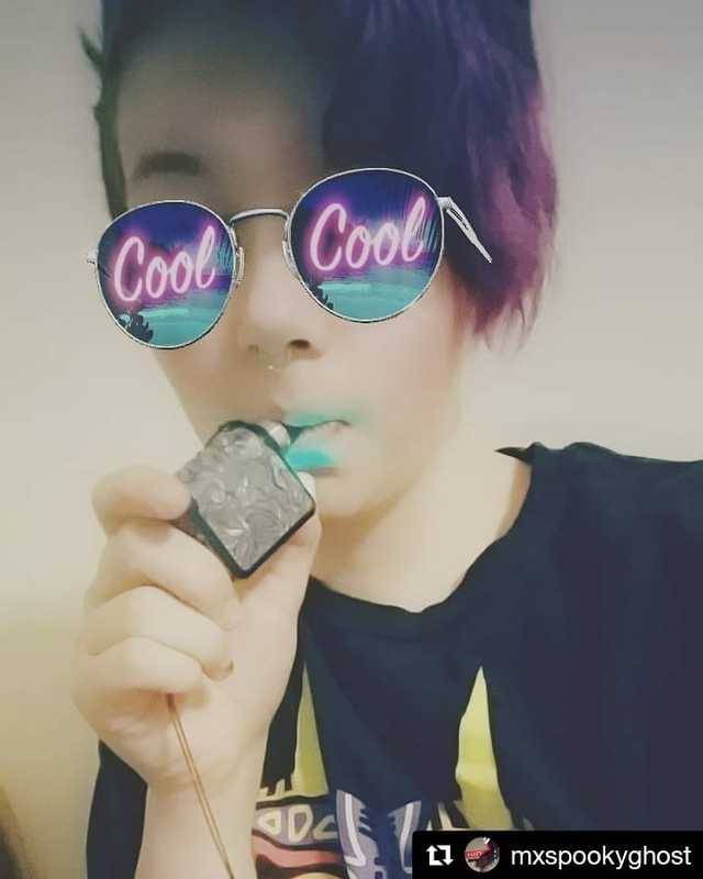 #Repost @mxspookyghost (@get_repost) ・・・ @mionevape making me feel all cool. Love this little device, so glad I finally got one. Vaping on some @findyourwayusa Lemon CBD drops mixed with Joe Berry Belts by @avgjoesjuice . This juice is so fruity 🍓🍒🍎 #snapchat #mione #cbd #vapeagram #vapeallday #poddevice #mtl #poddevice#snapchat#repost#vapeallday#mtl#cbd#mione#vapeagram