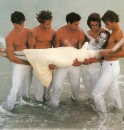 a-state-of-bliss:  &lsquo;South Beach Stories&rsquo; for Versace - Christy Turlington by Bruce Weber