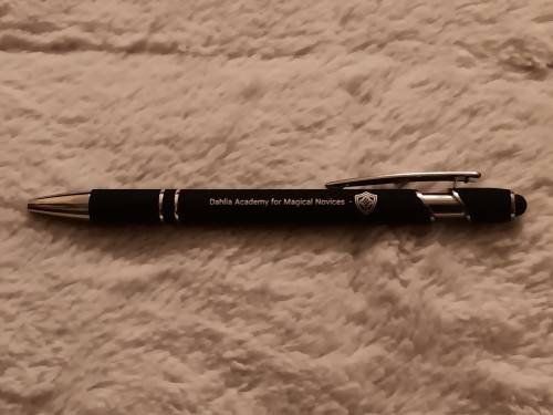 D.A.M.N. Enrollment Bundle Review Part 2: D.A.M.N. Black Ink Pen With Stylus