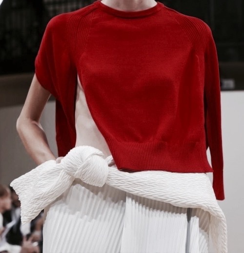 what-do-i-wear:  J.W. Anderson S/S ‘14