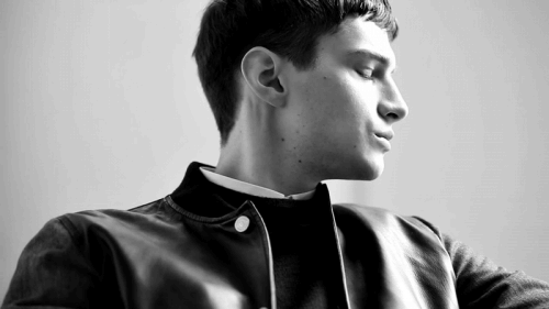 garcon-portraits:  Matthew 