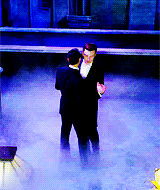 anderson-hummels:“My name’s Blaine.” “Kurt.” inspired by