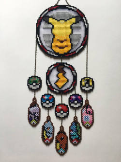 retrogamingblog:Cross-stitch Nintendo Dreamcatchers made by TheWorldofNerdArt