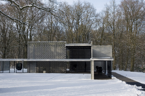 fractalized: Sonsbeek pavilion, Kröller-Müller Museum, Otterlo, The Netherlands. Architect