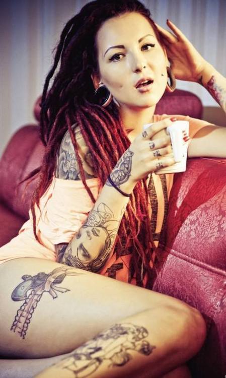 nothing-beats-tatooed-babes:  More here Nothing Beats Tattooed Babes
