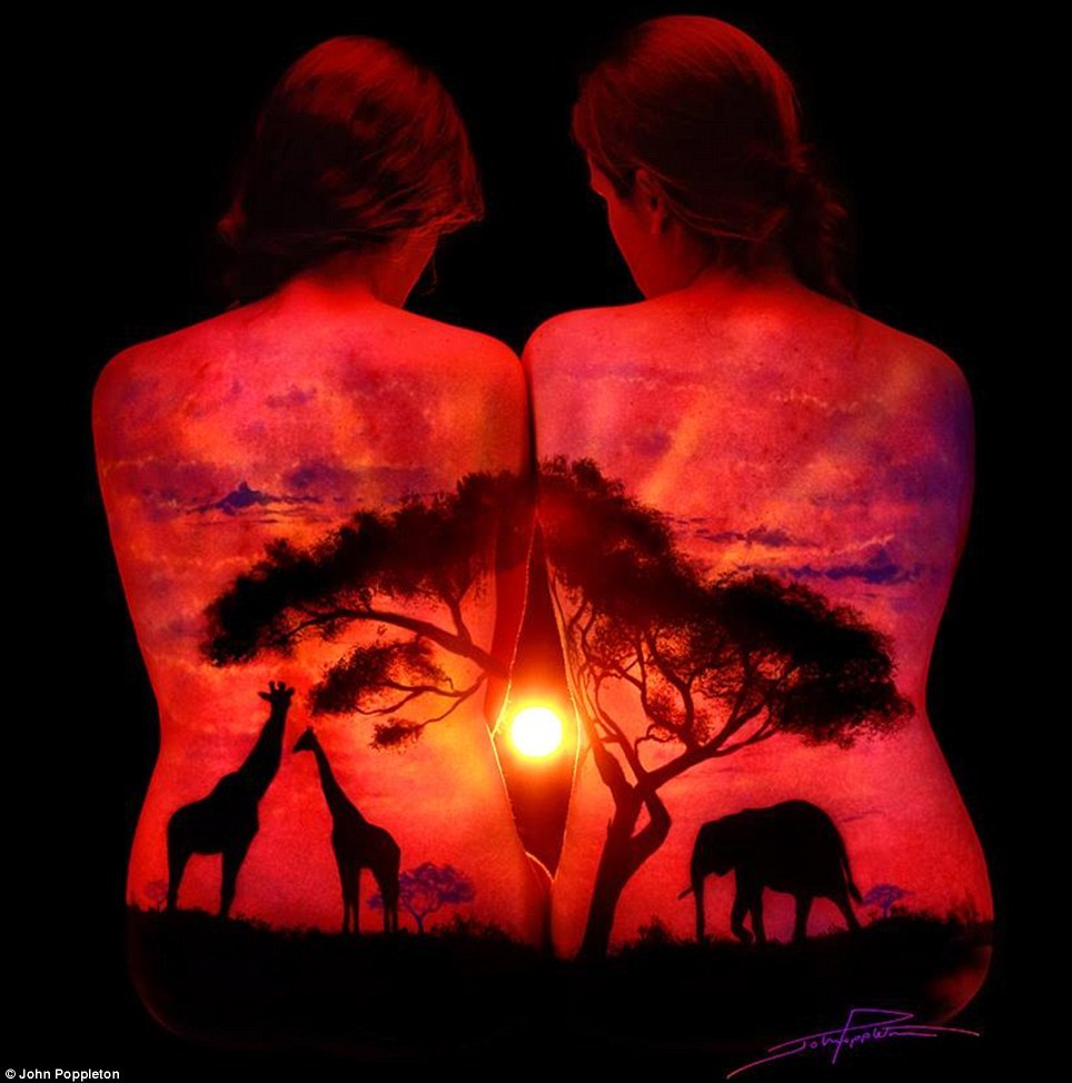 sixpenceee:    Under Black Light   John Poppleton, from California, creates incredible