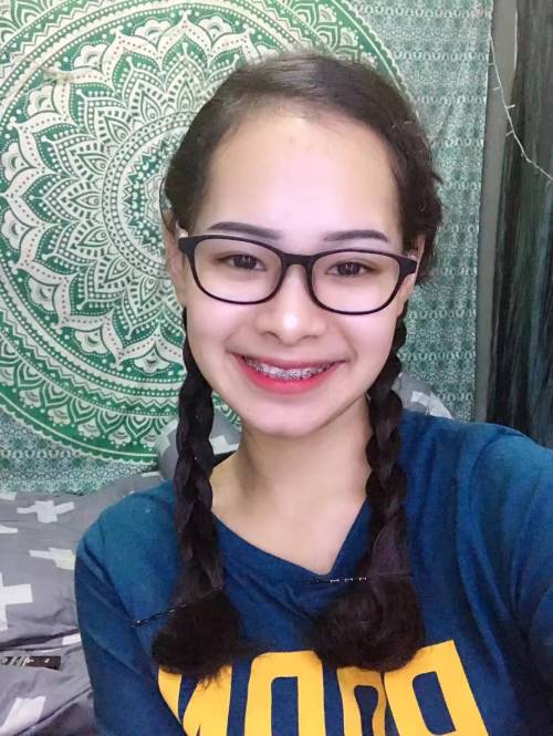titsniper:  malayeasyumbrella:    Becak