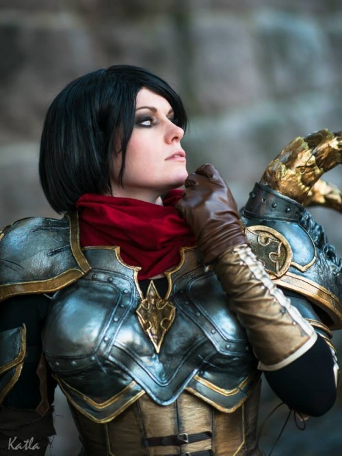 cosplayiscool:  More @ http://cosplayiscool.tumblr.com 
