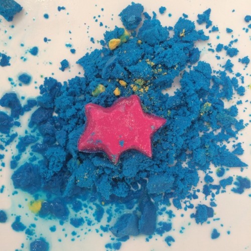 Big Bang is my absolute favourite bubble bar!