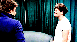 niallerlouis: Louis and I have a little partnership going on.