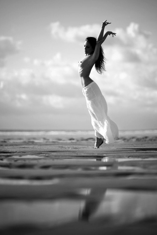 arsamandix:  Ars amandi ♥ the art of love. 
