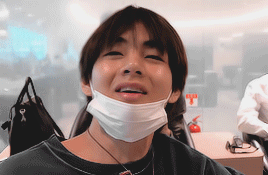 HAPPY BIRTHDAY TAEHYUNG !!