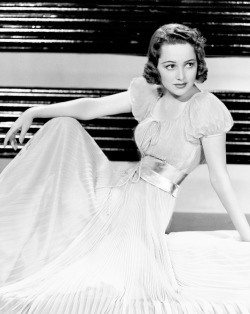 Summers-In-Hollywood:olivia De Havilland, C.1937