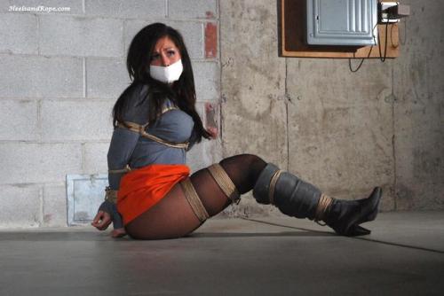 bondagehedgehog:  Darling Nykki (request from “onlyfmconceptsusandtiedladies”)