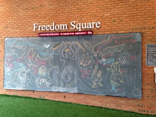 br0k3nwh4mmy:Towson University’s Freedom Square right now.this is gay