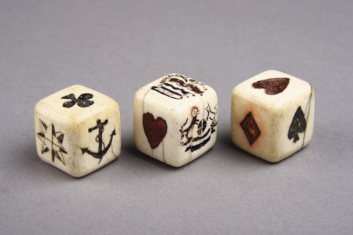 innerbohemienne: Unusual set of three scrimshaw gambling dice ~ Carved from a sperm whale tooth (app